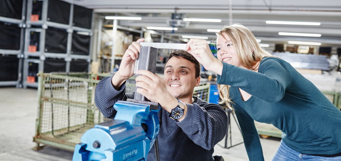 Arbeiten an verschiedenen Arbeitsplaetzen